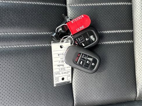 Certified 2023 Honda HR-V EX-L image 29