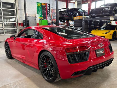 Used 2018 Audi R8 V10 image 10