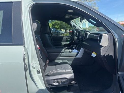 New 2026 Toyota Tundra Limited AWD/4WD image 13