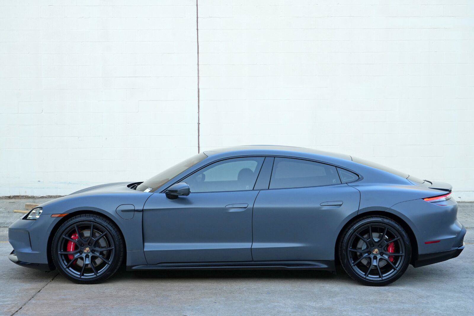 Used 2026 Porsche Taycan GTS AWD/4WD image 52