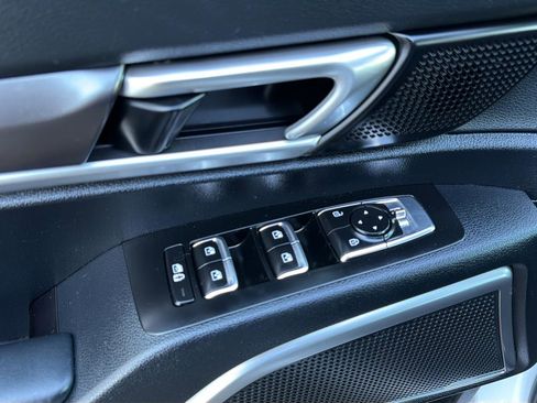 Used 2024 Kia Telluride S w/ S Sunroof Package image 22