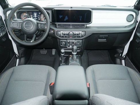 Used 2024 Jeep Wrangler Unlimited Sport AWD/4WD image 6