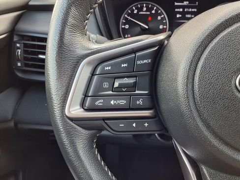 Used 2025 Subaru Outback Premium AWD/4WD image 18