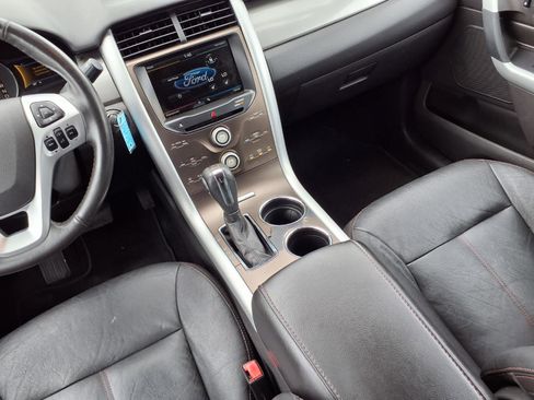 Used 2014 Ford Edge SEL w/ Equipment Group 205A FWD image 10