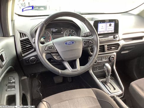Used 2018 Ford EcoSport SE image 9