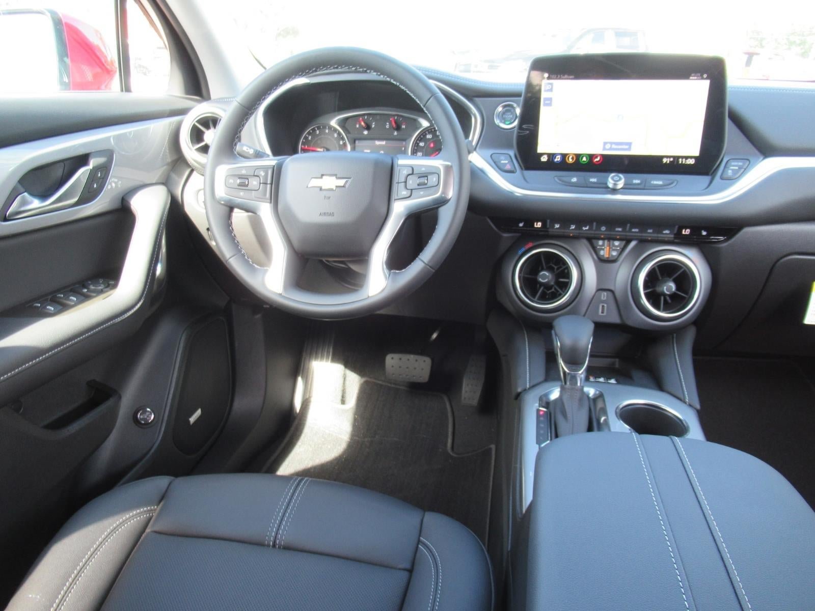 New 2026 Chevrolet Blazer LT w/ Sound & Technology Package FWD image 13