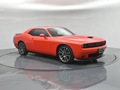 Used 2023 Dodge Challenger R/T image 23