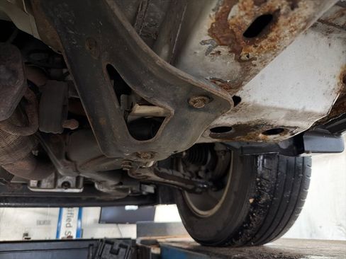 Used 2015 Chevrolet Equinox LT image 36