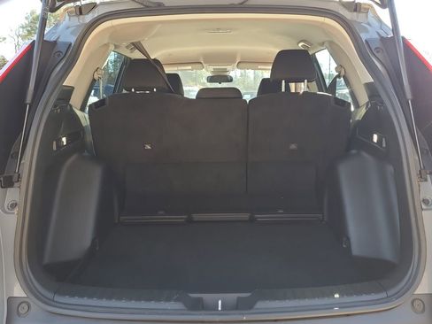 Used 2024 Honda CR-V LX image 17