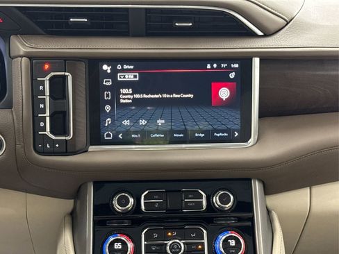 Used 2022 GMC Yukon Denali image 21