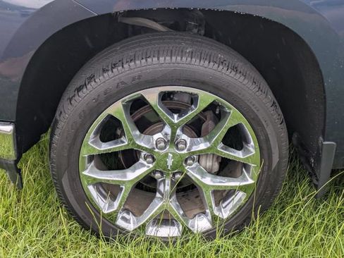 Used 2019 Chevrolet Silverado 1500 LT w/ All-Star Edition AWD/4WD image 7