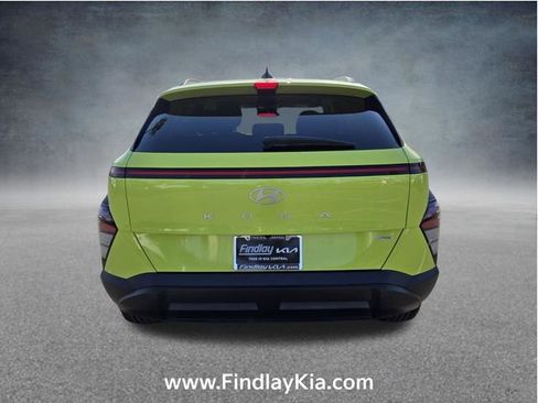 Used 2024 Hyundai Kona SEL image 7