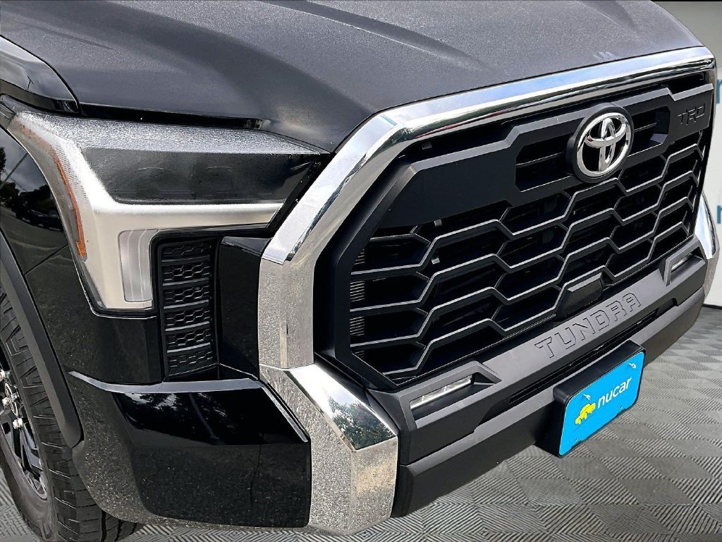 Used 2024 Toyota Tundra SR5 w/ TRD Off-Road Package AWD/4WD image 33