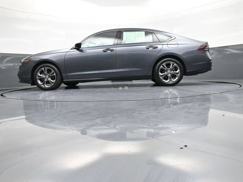 Certified 2023 Honda Accord EX image 33