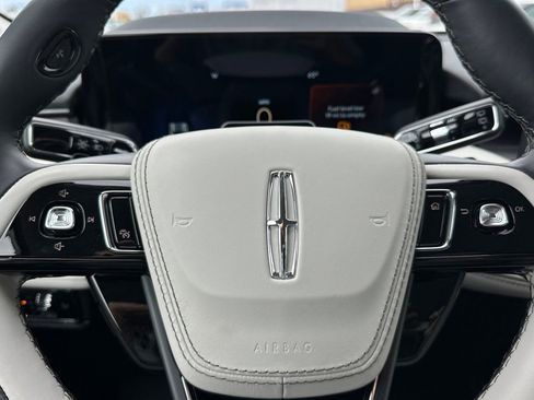 New 2026 Lincoln Aviator 2WD image 24