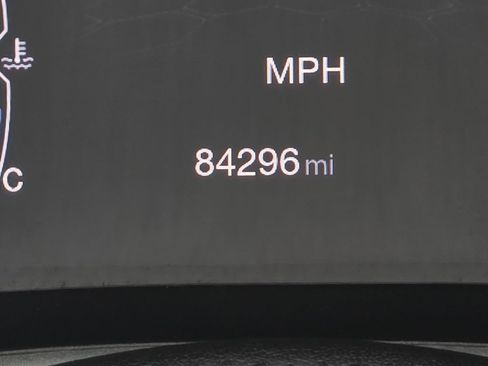 Used 2017 Jeep Compass Limited w/ Navigation Group AWD/4WD image 33