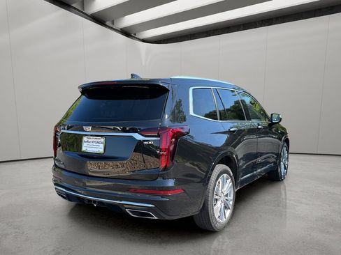 Used 2023 Cadillac XT6 Premium Luxury AWD/4WD image 5