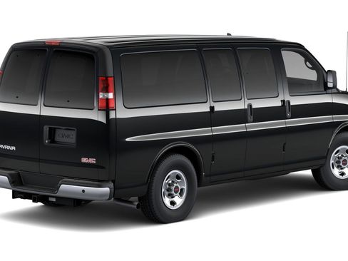 New 2026 GMC Savana 3500 image 3