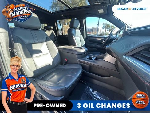 Used 2022 Chevrolet Suburban RST w/ Luxury Package image 27