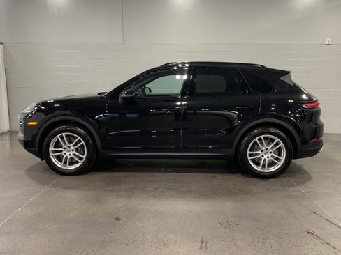 New 2026 Porsche Cayenne image 2