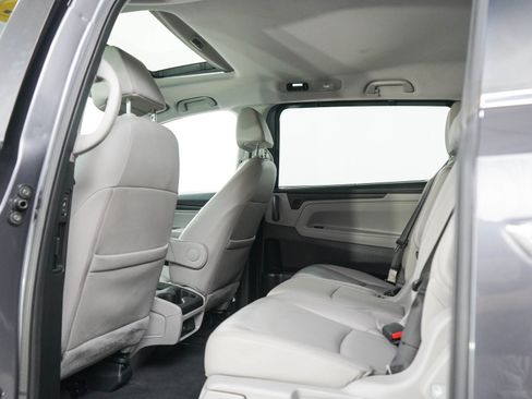 Used 2019 Honda Odyssey EX-L image 21