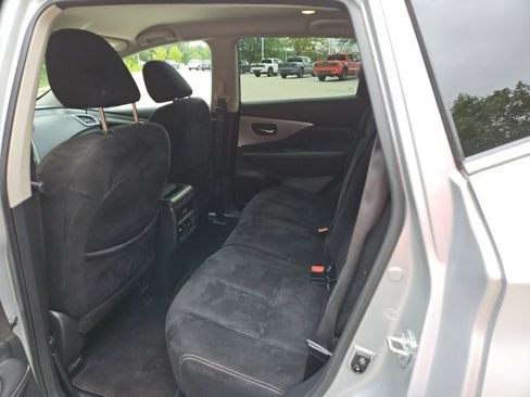 Used 2020 Nissan Murano SV image 14