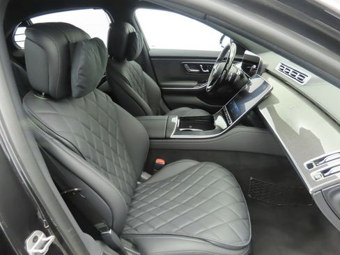 New 2026 Mercedes-Benz S 580 4MATIC Sedan image 22
