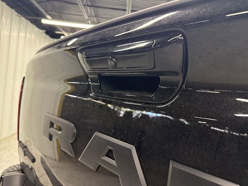 New 2026 RAM 1500 4x4 Crew Cab image 7