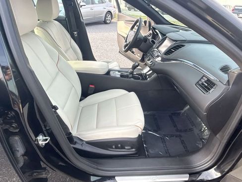 Certified 2017 Chevrolet Impala Premier w/ Enhanced Convenience Package image 30