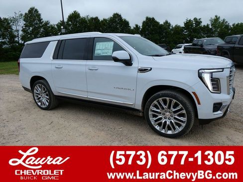New 2026 GMC Yukon XL Denali w/ Denali Reserve Package AWD/4WD image 1