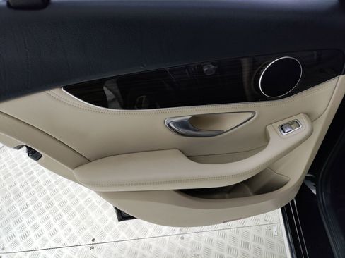 Used 2016 Mercedes-Benz C 300 C 300 image 30
