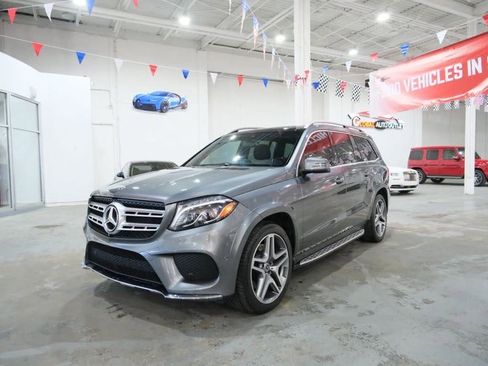 Used 2018 Mercedes-Benz GLS 550 4MATIC image 4