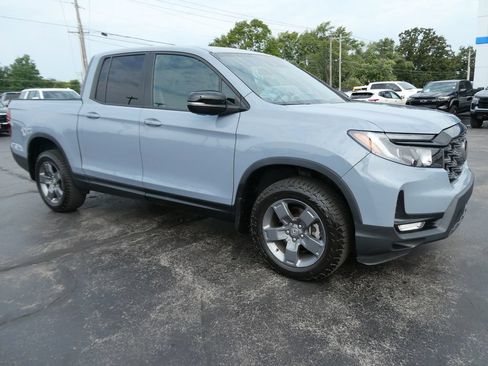 Used 2024 Honda Ridgeline TrailSport image 4