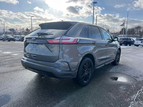 Certified 2023 Ford Edge ST-Line image 4
