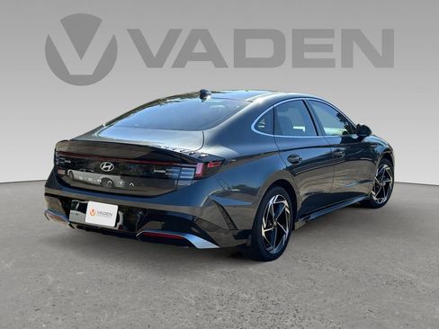 New 2024 Hyundai Sonata SEL w/ Convenience Package image 24