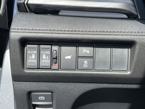 New 2026 Honda Odyssey Elite image 37