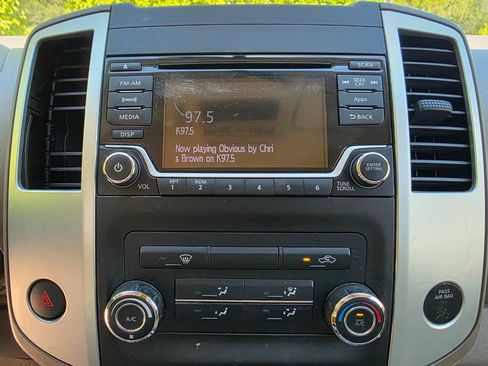 Used 2016 Nissan Frontier SV RWD image 20