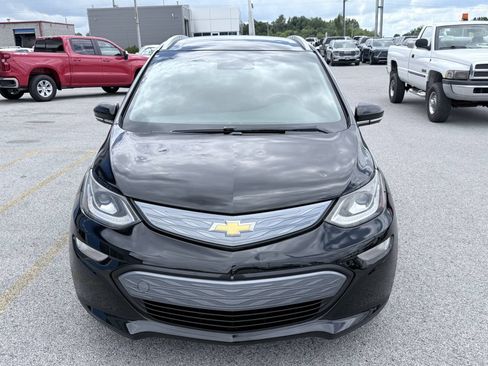 Used 2018 Chevrolet Bolt Premier w/ Driver Confidence II Package FWD image 2