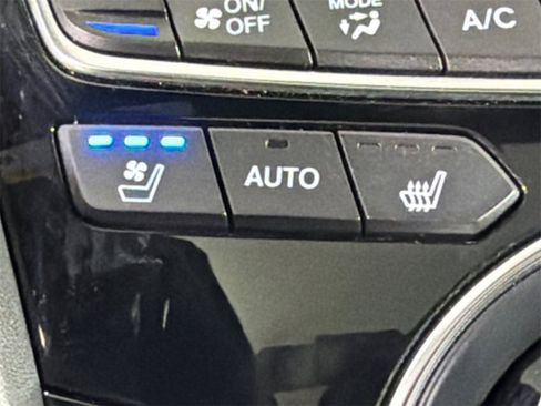 Used 2020 Acura RDX A-Spec image 32