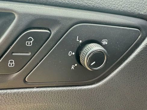 Used 2015 Volkswagen Jetta SE image 14