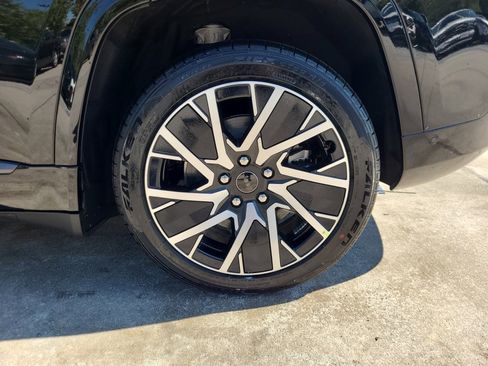 New 2025 Jeep Wagoneer S Limited image 22