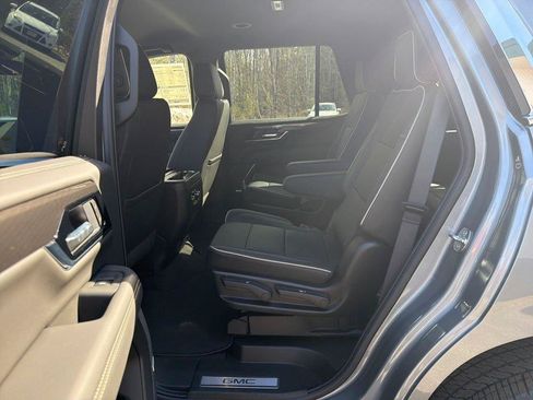 New 2026 GMC Yukon Elevation AWD/4WD image 21