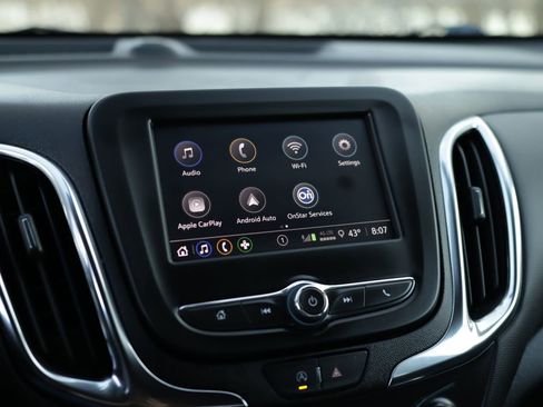 Used 2024 Chevrolet Equinox LT w/ LPO, Floor Liner Package image 13