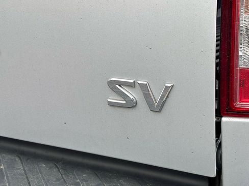 Used 2020 Nissan Frontier SV w/ SV Utility Package image 6