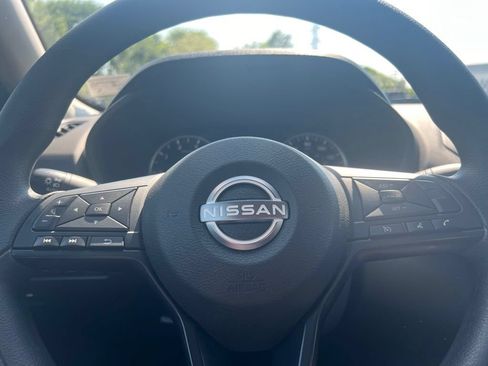 Used 2024 Nissan Sentra S w/ Lighting Package FWD image 13