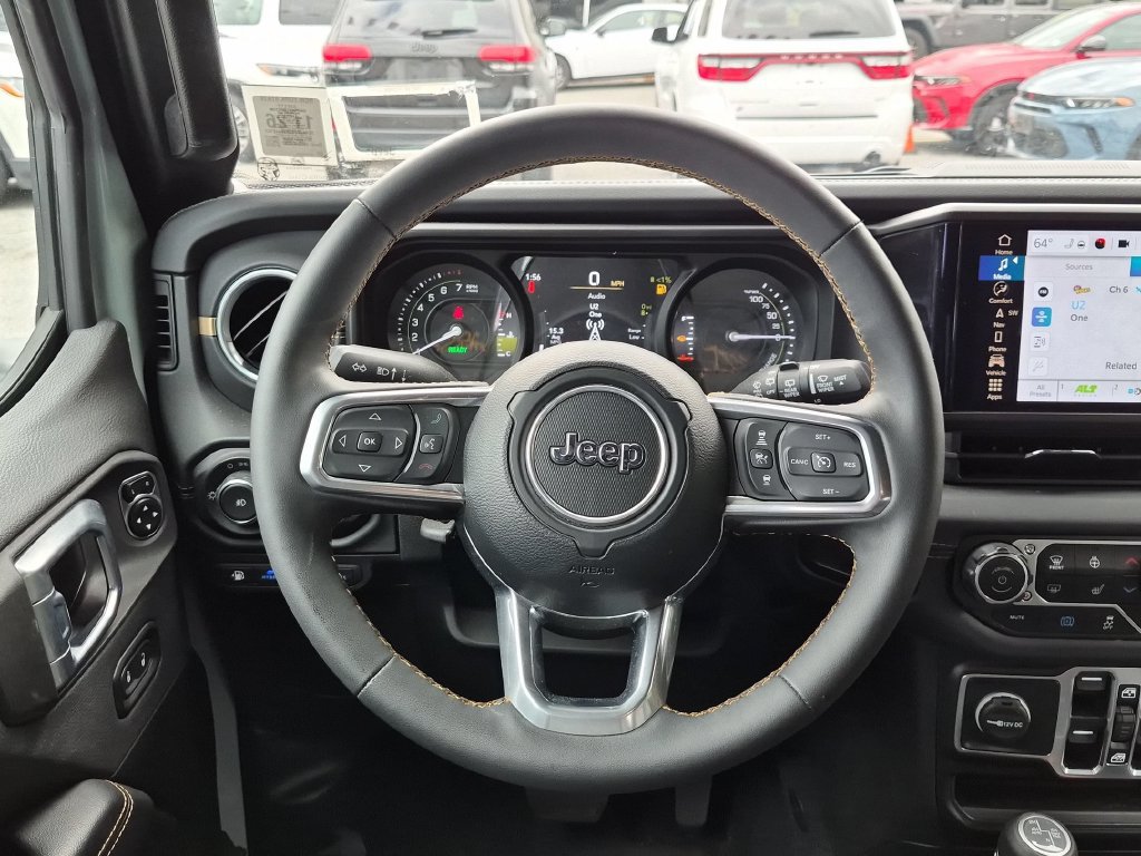 Used 2024 Jeep Wrangler Unlimited Sahara w/ Technology Group AWD/4WD image 13