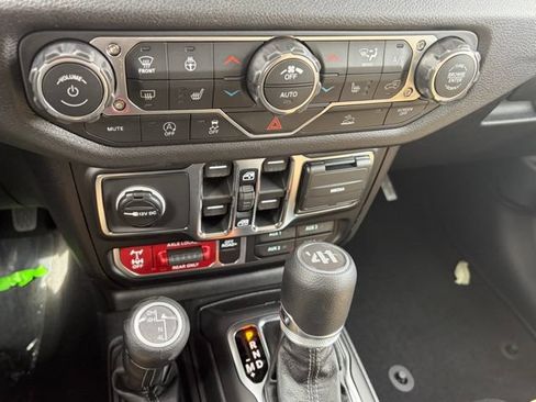 New 2026 Jeep Wrangler Unlimited Sport AWD/4WD image 20