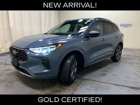 Certified 2024 Ford Escape ST-Line AWD/4WD image 7