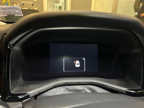 Used 2025 Toyota Camry LE FWD image 21