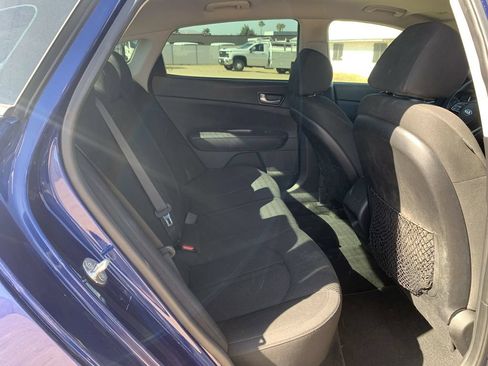 Used 2019 Kia Optima LX FWD image 26